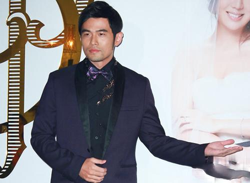 周杰伦&ldquo;见习&rdquo;陶喆婚礼 自问何时轮到自己